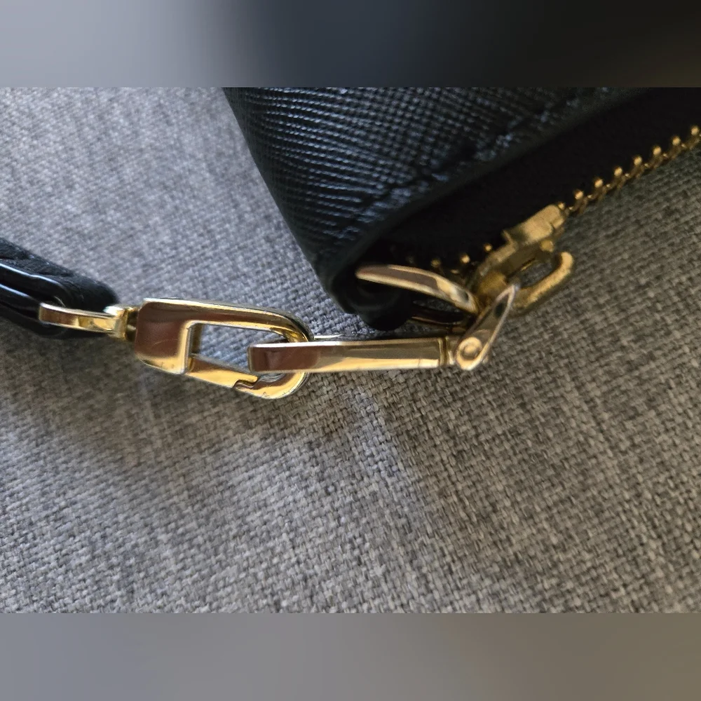 Tory Burch Robinson Zip Wallet Black Saffiano Leather Continental Wristlet - Picture 6 of 8